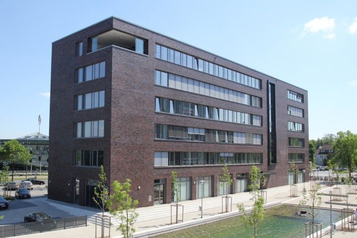 Geschäftshaus Leo-Sympher-Promenade